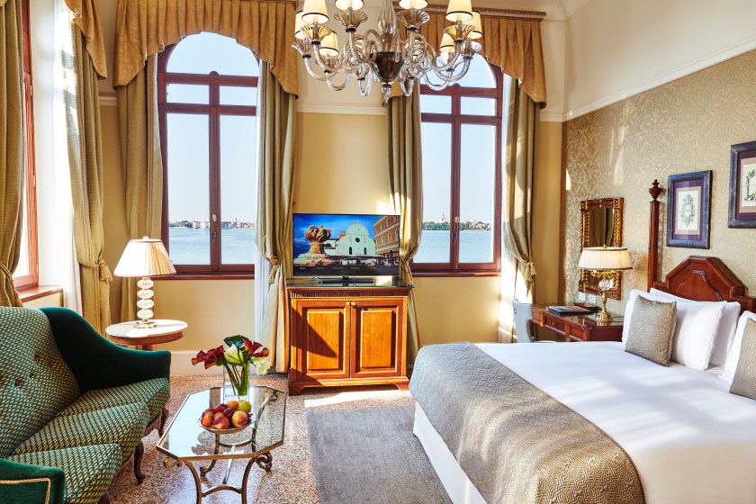 Kempinski Venice_Grand Deluxe Lagoon View_2016 c